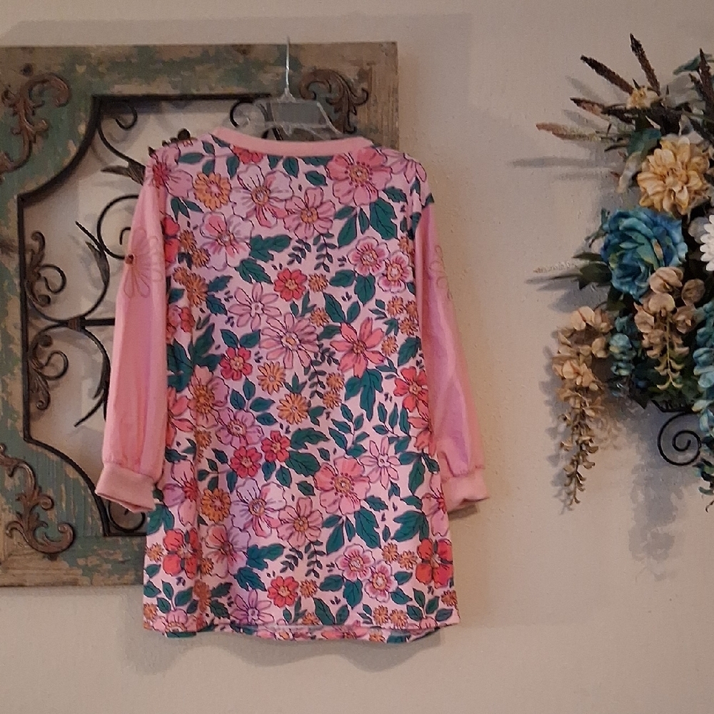 Floral Pink Blouse. Excellent Condition NWOT Size XL - Picture 10 of 12